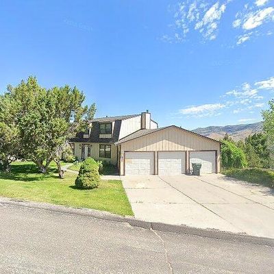 1900 Azalea Ln, Pocatello, ID 83204