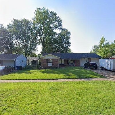 1900 Valley Park Rd, Fenton, MO 63026