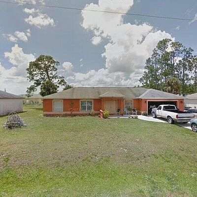 1903 Mercer Ave, Lehigh Acres, FL 33972