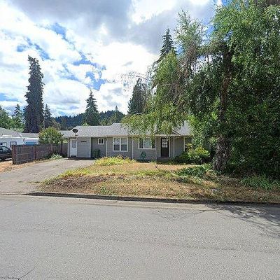 1905 Harvey Rd, Cottage Grove, OR 97424