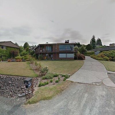 19107 Ocean Ave, Edmonds, WA 98020