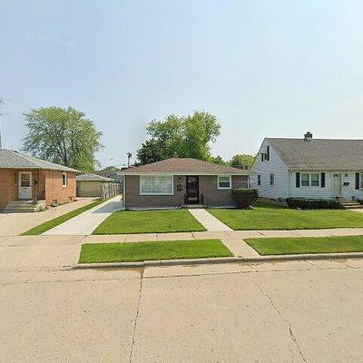 1913 28 Th St, Kenosha, WI 53140