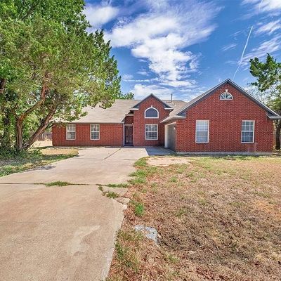 1916 Ireland Dr, Leander, TX 78641