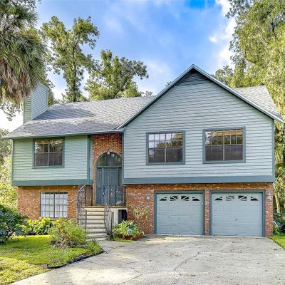 1921 River Crossing Dr, Valrico, FL 33596