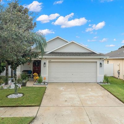 1924 Hawks View Dr, Ruskin, FL 33570