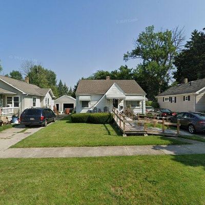 1928 Ottawa St, Saginaw, MI 48602