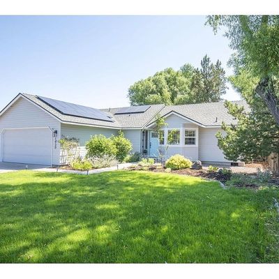 1930 Sw 27 Th St, Redmond, OR 97756