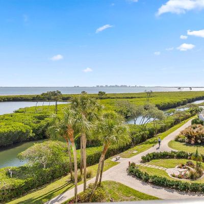 1932 Harbourside Dr, Longboat Key, FL 34228