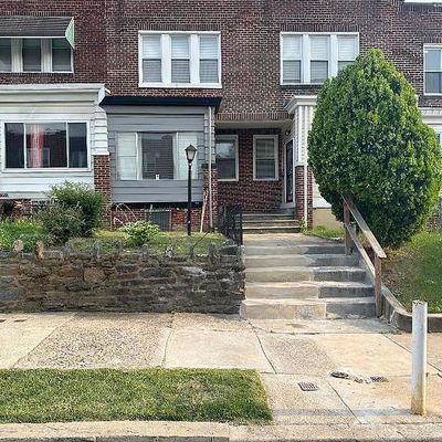 1952 W Sparks St, Philadelphia, PA 19141