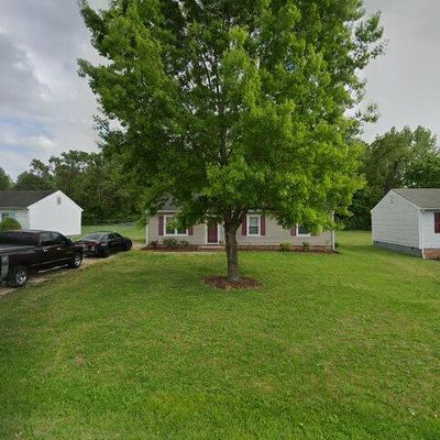 19611 Temple Ave, South Chesterfield, VA 23834