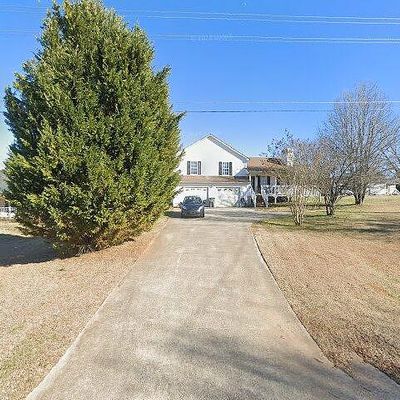 1963 Taylors Gin Rd, Temple, GA 30179