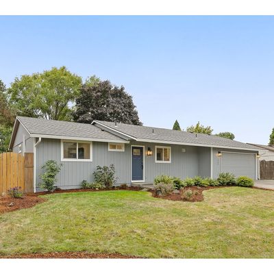 1988 Ne Thomas St, Hillsboro, OR 97124