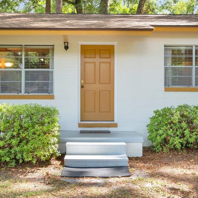 1996 Hickory Ln, Tallahassee, FL 32305