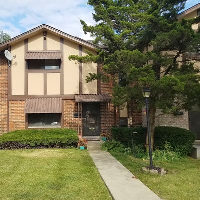 1 S285 Michigan Ave, Villa Park, IL 60181