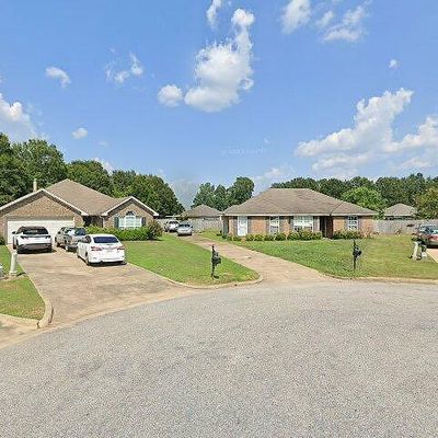 2 Christy Ct, Wetumpka, AL 36092