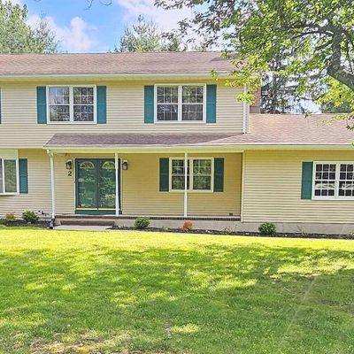 2 Julia Ct, Tinton Falls, NJ 07712