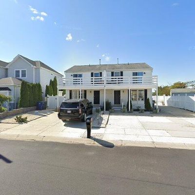 2 Manitoba Ave, Brigantine, NJ 08203