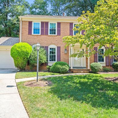 2 Stevenage Cir, Rockville, MD 20850