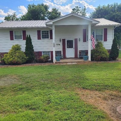 177 Howard Lipford Dr, Elizabethton, TN 37643