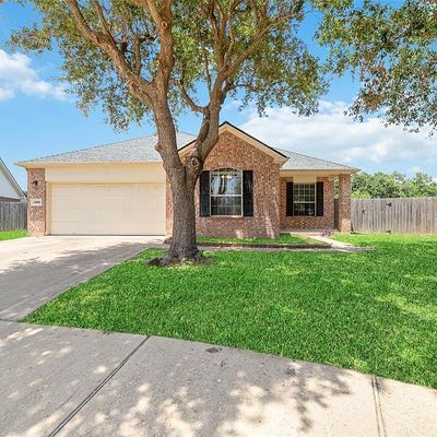 17806 Woodsburgh Ln, Cypress, TX 77433