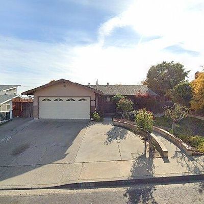 179 Lomita Ave, Vacaville, CA 95688