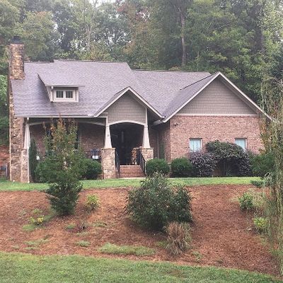 18 Maple Park Ln, Candler, NC 28715