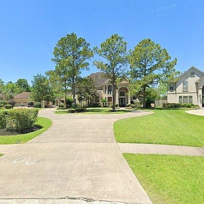 18 Marys Creek Ln, Friendswood, TX 77546