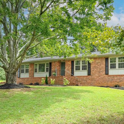 18 Terrain Dr, Greenville, SC 29605