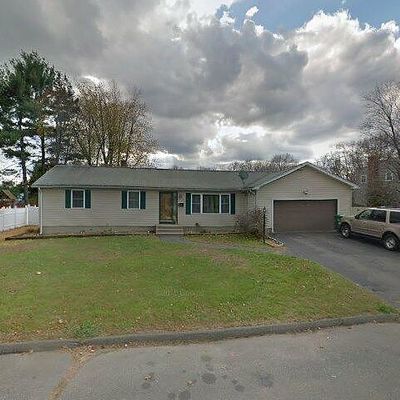 18 Villa Ln, Chicopee, MA 01013