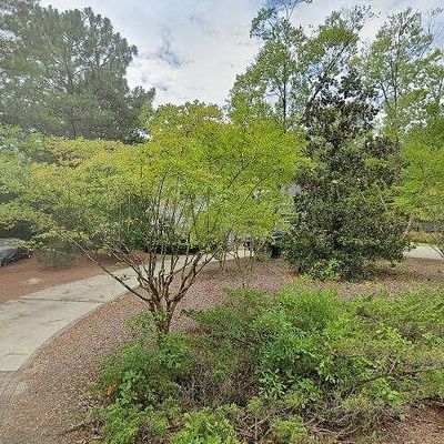 180 Rountree Ln, Southern Pines, NC 28387