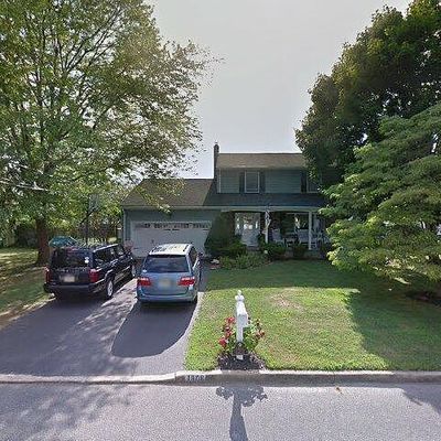 1806 Westfield St, Oakhurst, NJ 07755