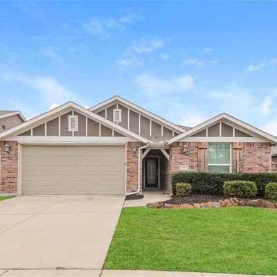 1809 Ridge Creek Ln, Aubrey, TX 76227