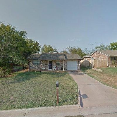 1810 E Edwards St, Shawnee, OK 74801