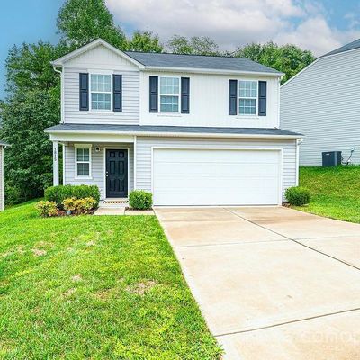 1815 2nd Street Drive, Hickory, NC 28602