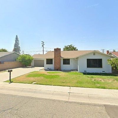 1817 W Cherry Ave, Visalia, CA 93277