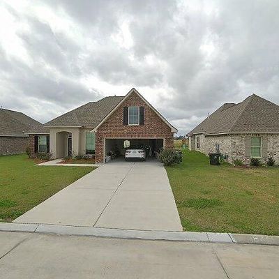 1824 Supreme Dr, Thibodaux, LA 70301