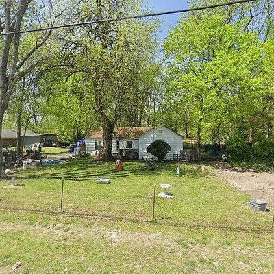 1831 N Golden Ave, Springfield, MO 65802