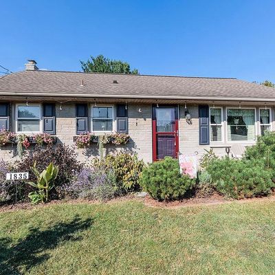 1835 Harrisburg Ave, Mount Joy, PA 17552