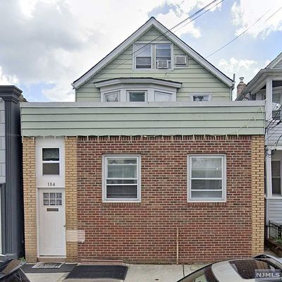 184 9 Th St, Passaic, NJ 07055