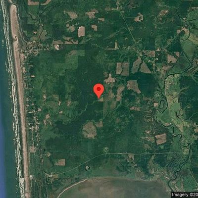 184 Road, Copalis Beach, WA 98535