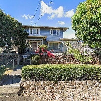 1840 Vancouver Dr, Honolulu, HI 96822