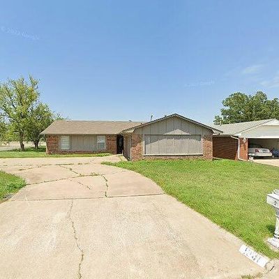 1841 Nw Crosby Park Cir, Lawton, OK 73505