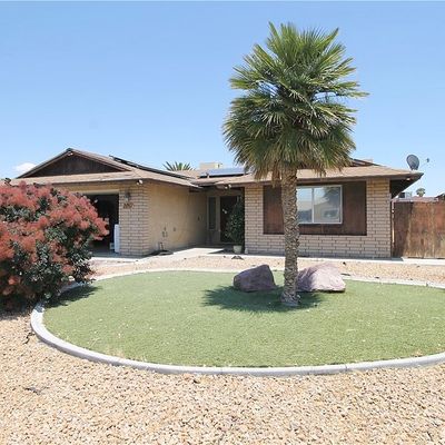 2051 Garnet Ave, Barstow, CA 92311