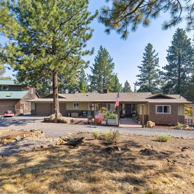 20518 Pine Vista Dr, Bend, OR 97702