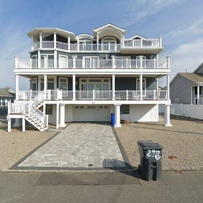 206 3 Rd Ave, Seaside Heights, NJ 08751