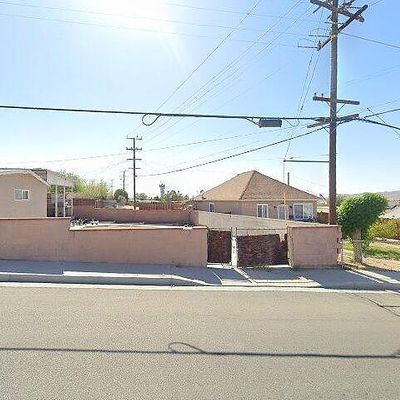 206 Avenue E, Barstow, CA 92311