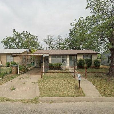 206 Saint Johns St, San Angelo, TX 76905