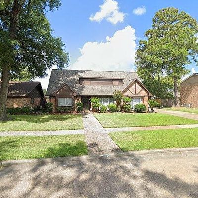 206 White Cedar St, Houston, TX 77015