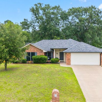 20600 Bluegrass Cir, Flint, TX 75762