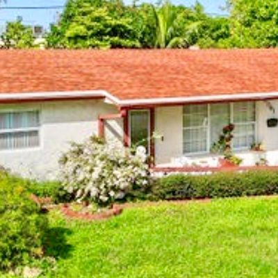 2061 Nw 48 Th Ter, Lauderhill, FL 33313